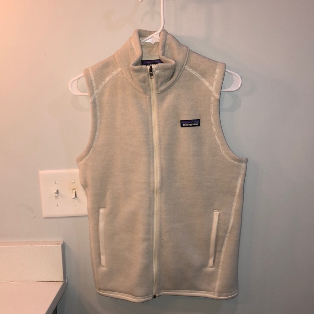 Patagonia cream white vest